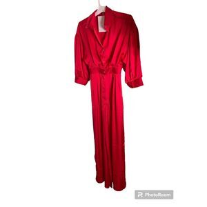 B. Freedom Onika Red NWT Stretch XS‎ Soft Satiny Luxurious Jumpsuit
